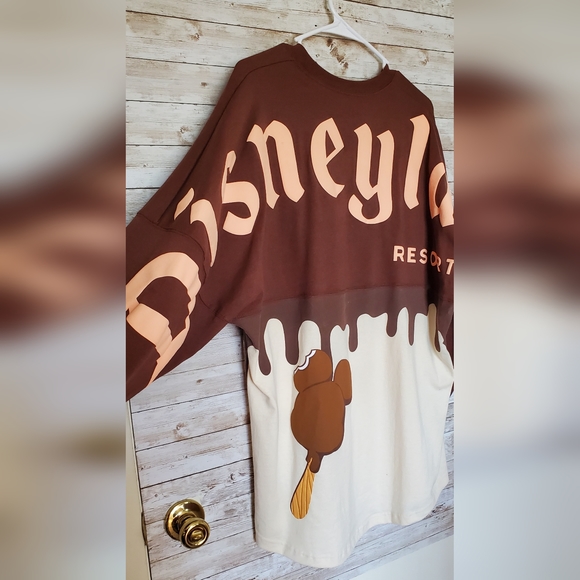 Disney Tops - Disneyland spirit jersey L